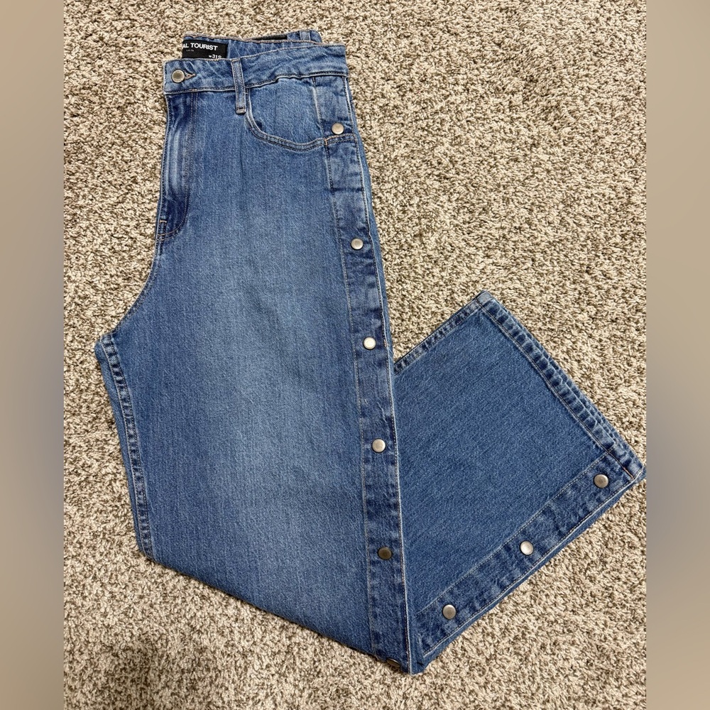 Social tourist women’s wide leg denim